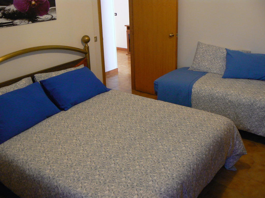 Guest House Via Crispi Pozzallo Kültér fotó