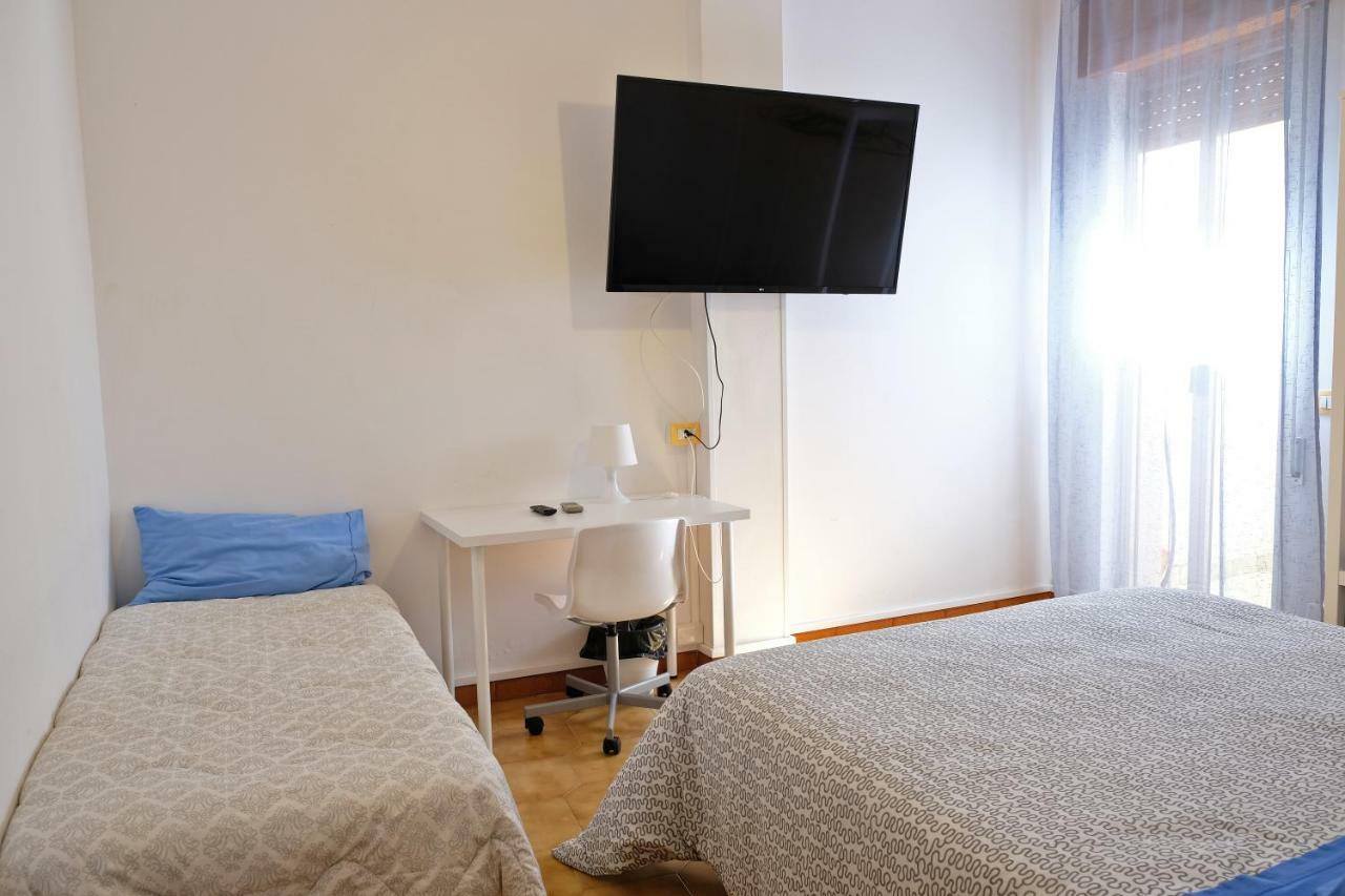 Guest House Via Crispi Pozzallo Kültér fotó