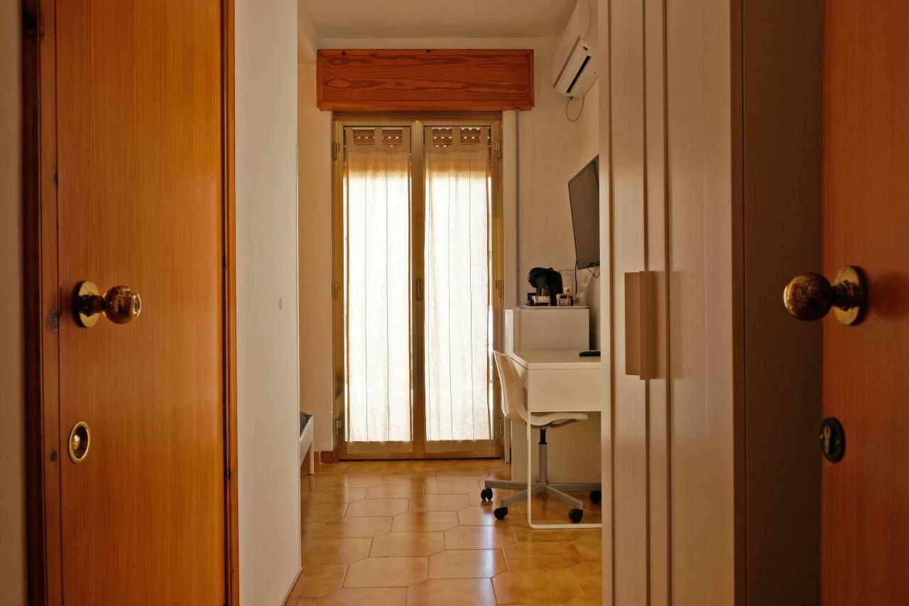 Guest House Via Crispi Pozzallo Kültér fotó